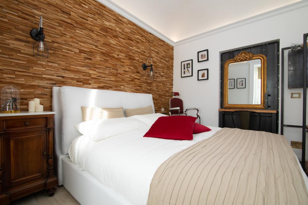 La Dimora Del Barbiere Apartment Catania Exterior photo